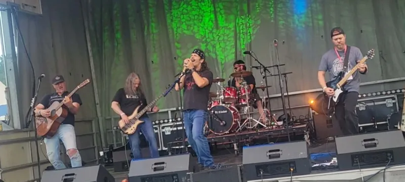 91 Stitches debuts on the Floating Stage